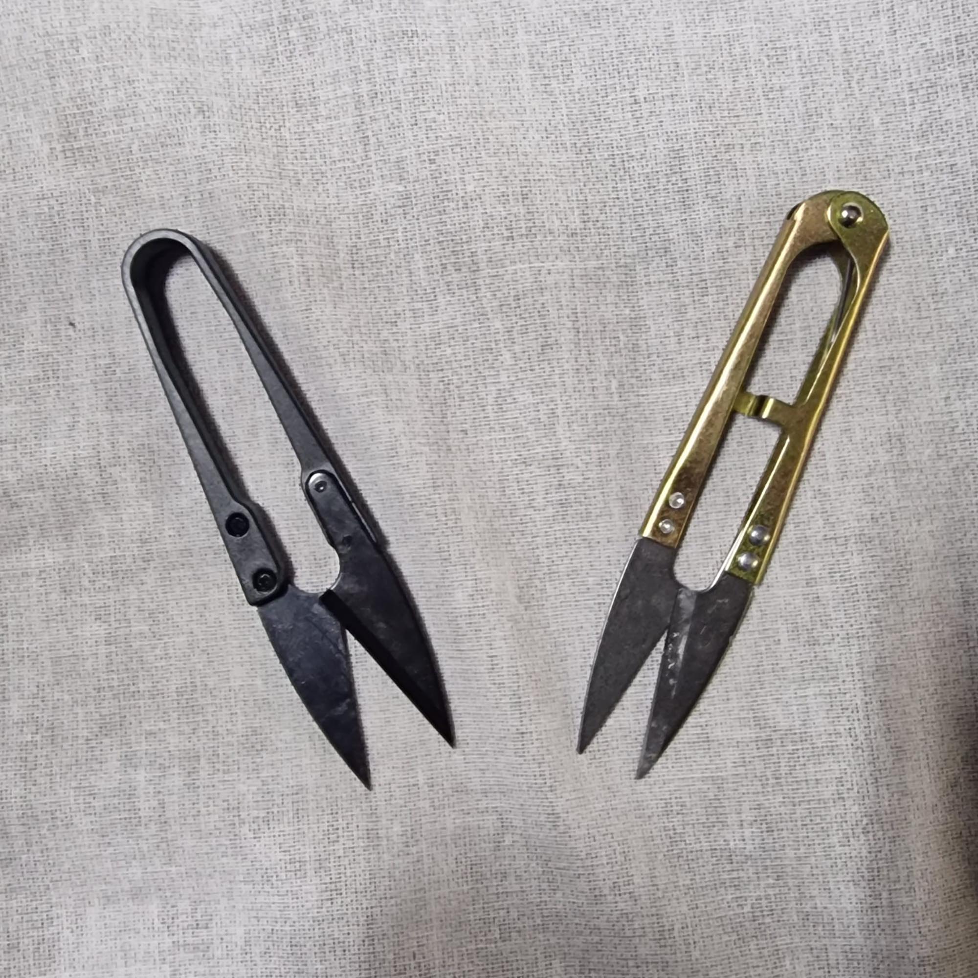 Tesoura de Remate Sem Dedo